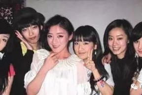 娱乐吃瓜酱姐妹们,吃瓜姐妹们的八卦解码