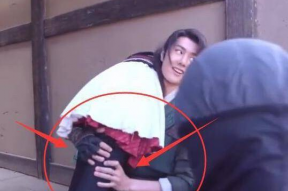 娱乐圈吃瓜王一博赵丽颖,甜蜜互动引热议