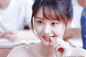 娱乐吃瓜表妹是谁,她是如何成为娱乐圈焦点人物的？