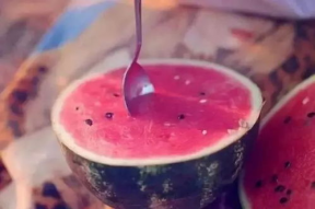 娱乐吃瓜君草莓酱,娱乐吃瓜君的甜蜜揭秘之旅