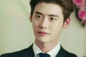 娱乐圈怎么看群众吃瓜,揭秘“吃瓜群众”的狂欢与反思