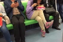 娱乐吃瓜酱地铁,娱乐吃瓜酱的趣味日常