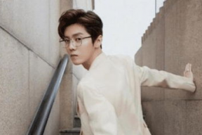 娱乐圈吃瓜王安宇,娱乐圈吃瓜王，揭秘明星幕后故事