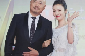 娱乐圈再吃大瓜,重磅大瓜来袭，揭秘明星背后的秘密！